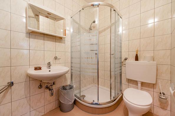 Hotel Waitz -Self Check In Unterwaltersdorf المظهر الخارجي الصورة